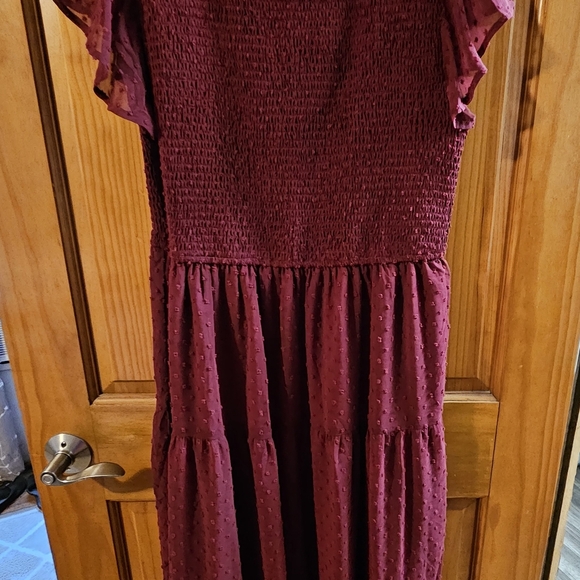 Dress - Picture 2 of 3